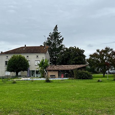 Le Parc De Gouts Villa Aiguillon Luaran gambar