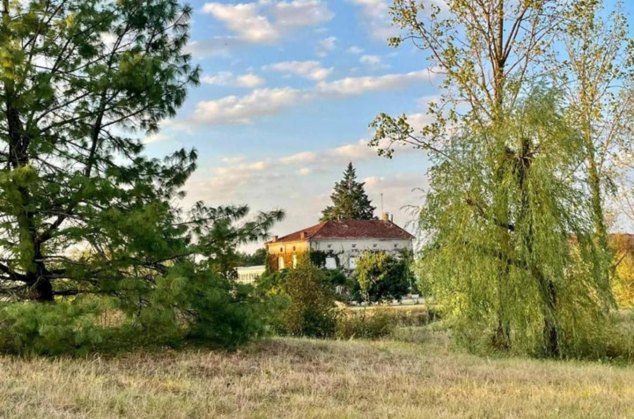 Le Parc De Gouts Villa Aiguillon Luaran gambar